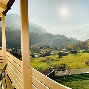 https://villa-angela-prosto-di-piuro.it-lombardy.com