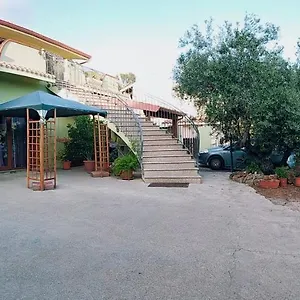https://casa-floris-gonnesa.in-sardinia.net